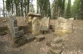 Tomba etrusca nella necropoli di Poggino